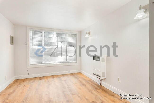 Building Photo - 1340 67th St