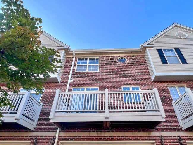 Foto del edificio - 554 Prestwick Ln