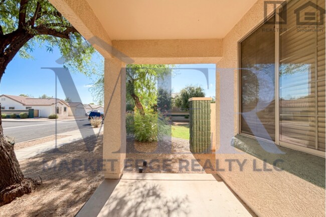 Foto del edificio - 4Bed/2.5Bath House at Litchfield/Greenway! Move-In Ready on 08/06/2026!