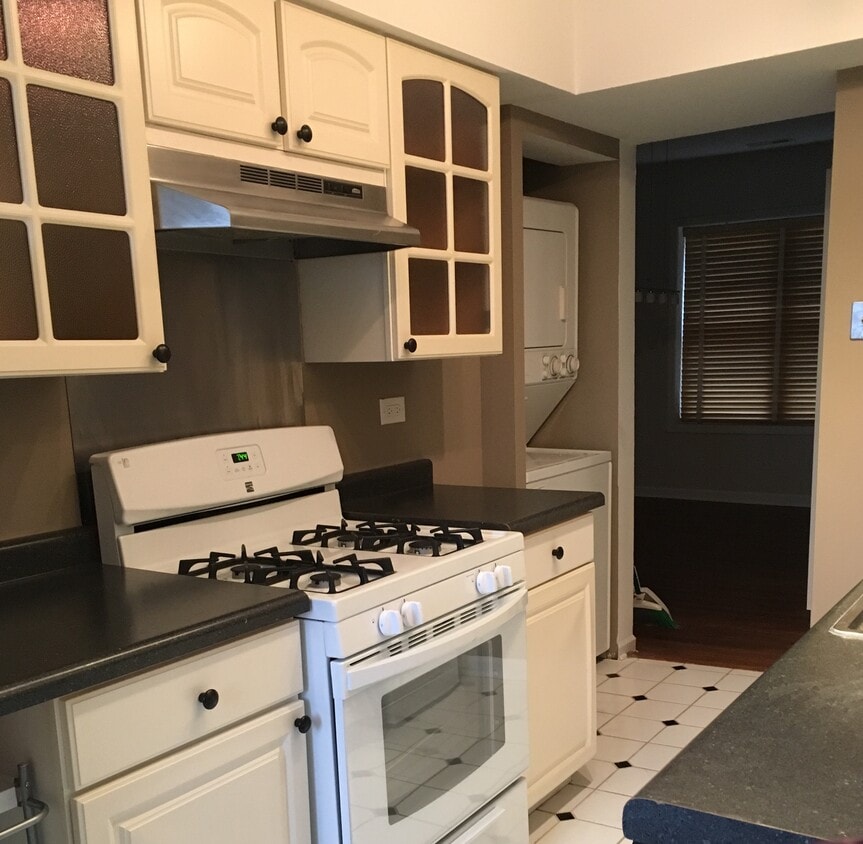 30-6th-ave-la-grange-il-60525-condo-for-rent-in-la-grange-il