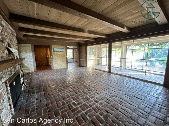 Foto del edificio - 3 br, 3 bath House - 25010 Hatton Road