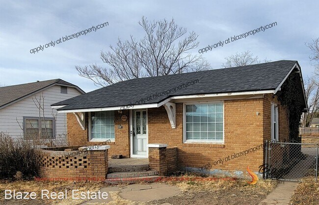 Building Photo - 2 br, 1 bath House - 3804 harrison