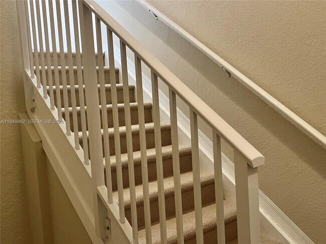 Foto del edificio - 11016 Legacy Dr