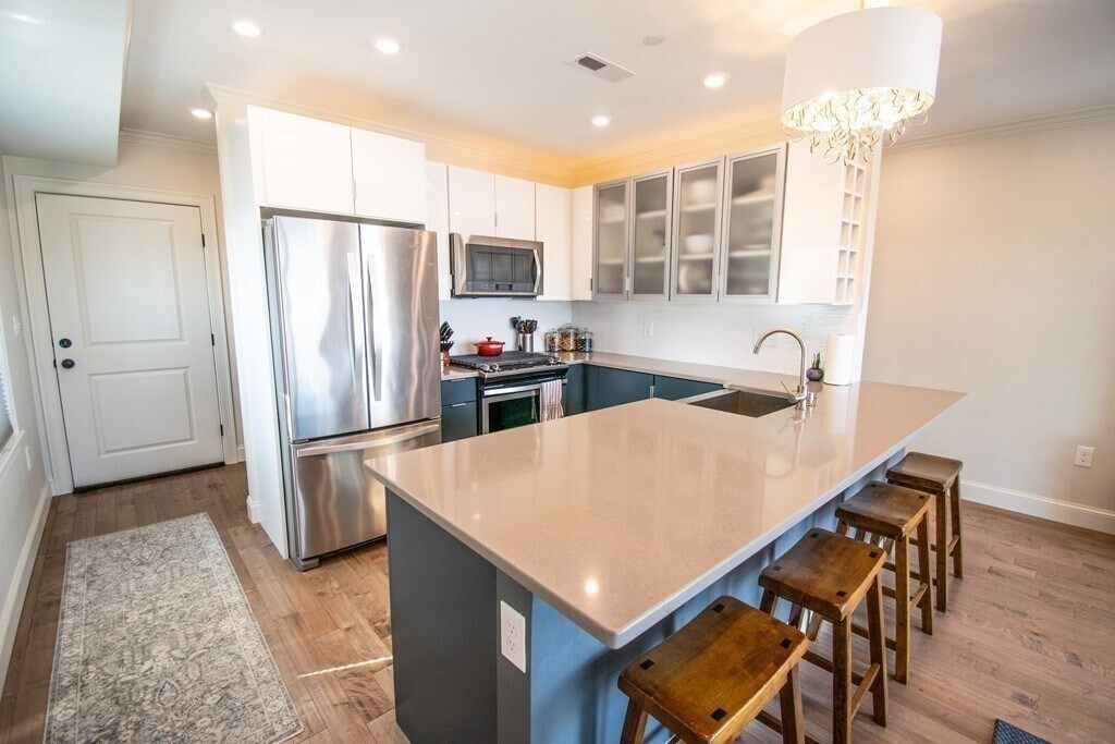 Foto principal - 312 Sumner St