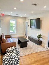 Interior Photo - Park East Apartments