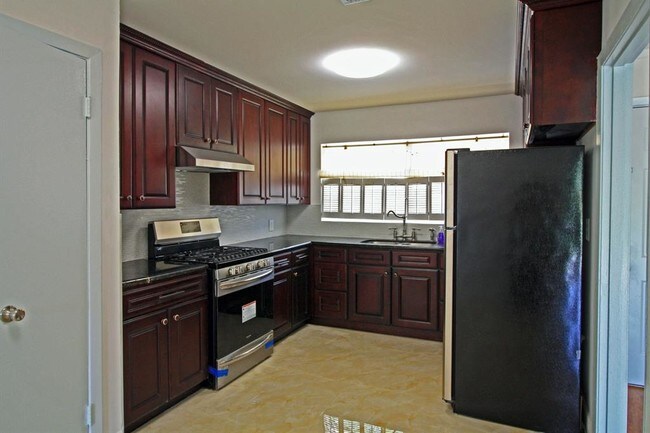 Foto del edificio - 6825 Neff St