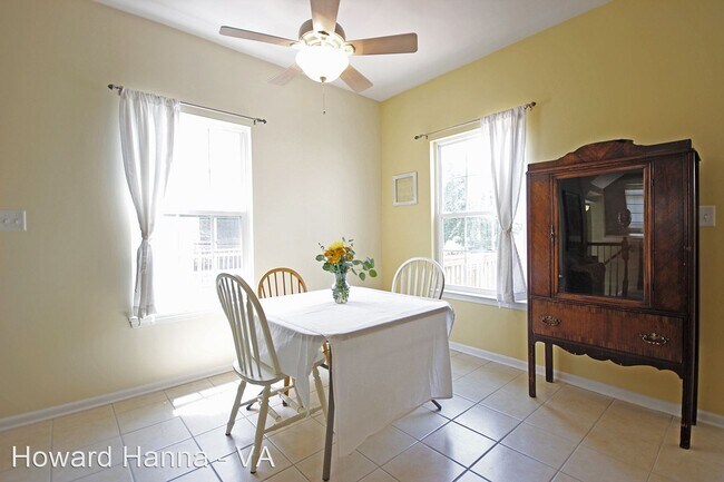 Building Photo - 3 br, 3 bath House - 4644 Minutemen Way