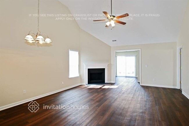 Building Photo - 11203 Pointer Ridge Dr
