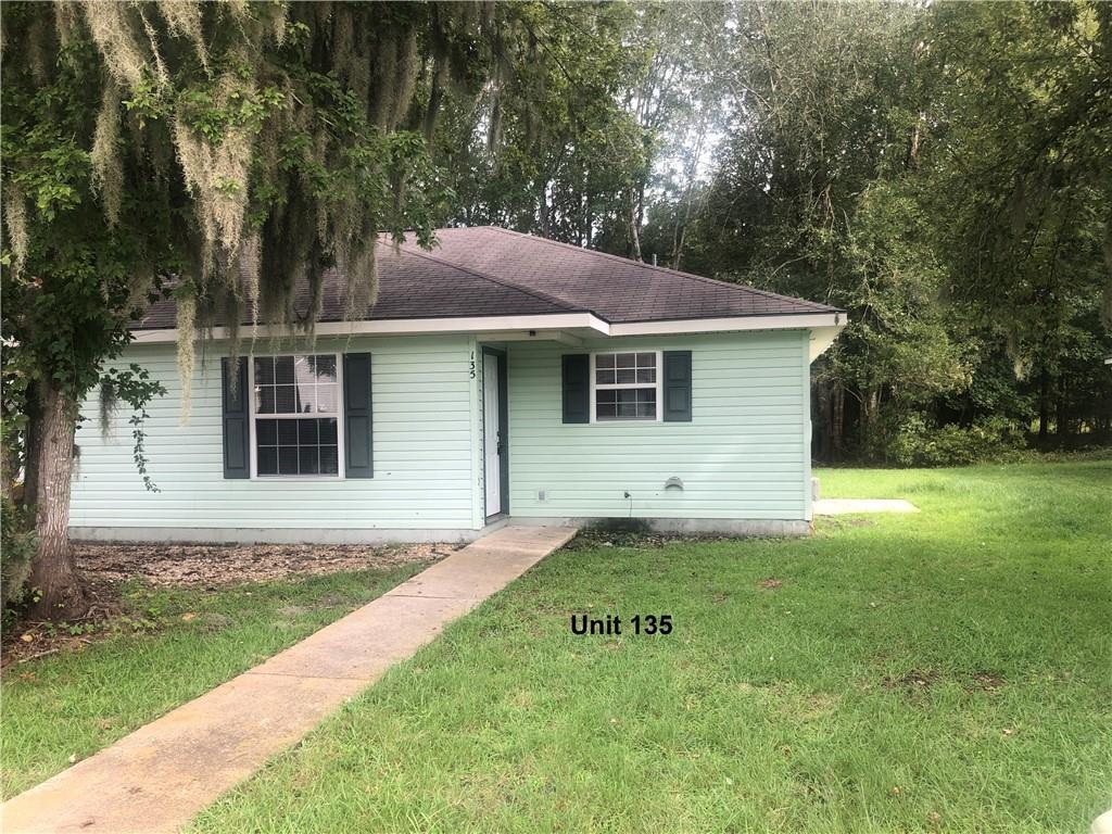 Primary Photo - 135-135 Talbot Ct