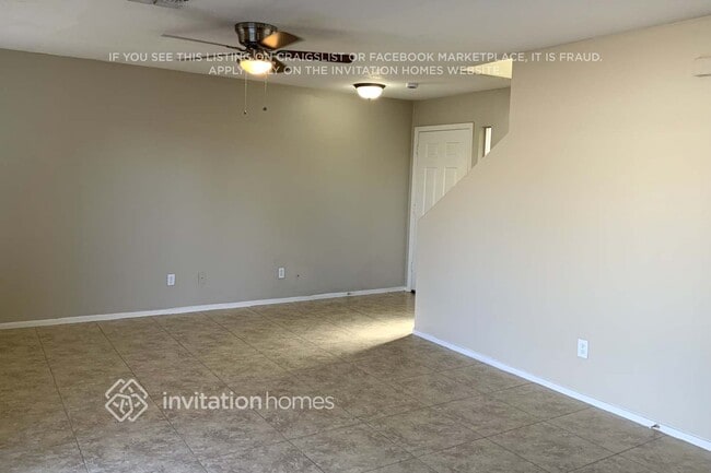 Building Photo - 328 E March St