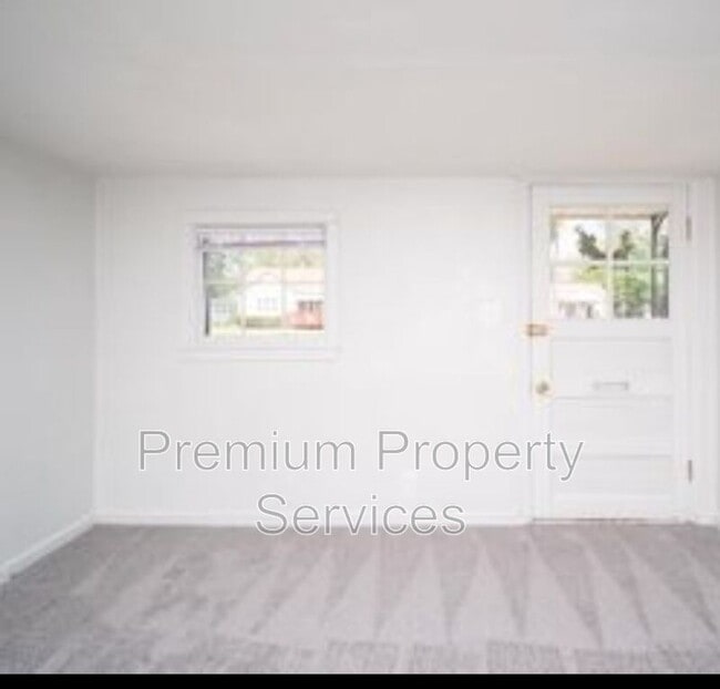 Building Photo - 319 Beltberg Road