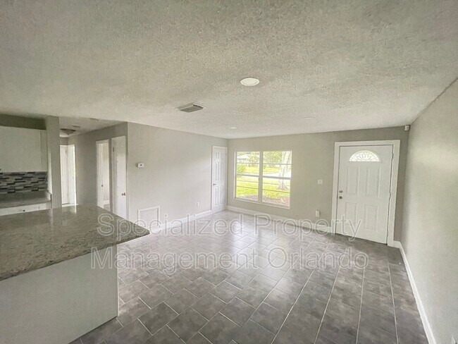 Building Photo - 3220 Mahalia Pl