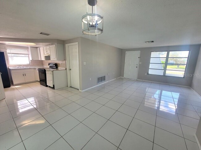 Foto del edificio - 10114 Old Orchard Lane