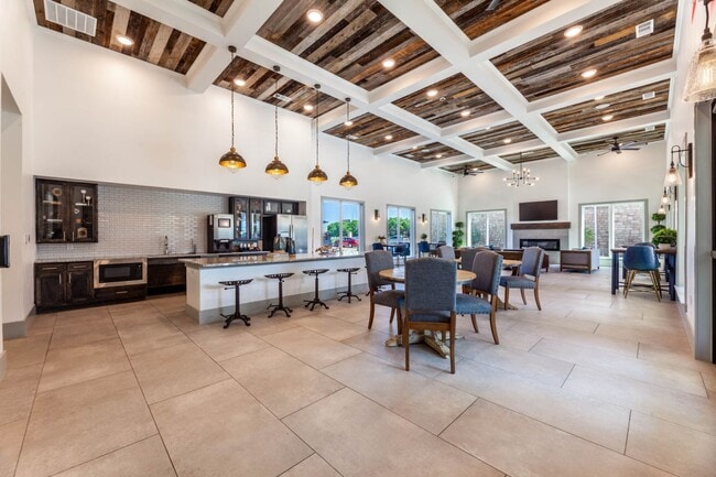 Building Photo - Luxia Grand Prairie