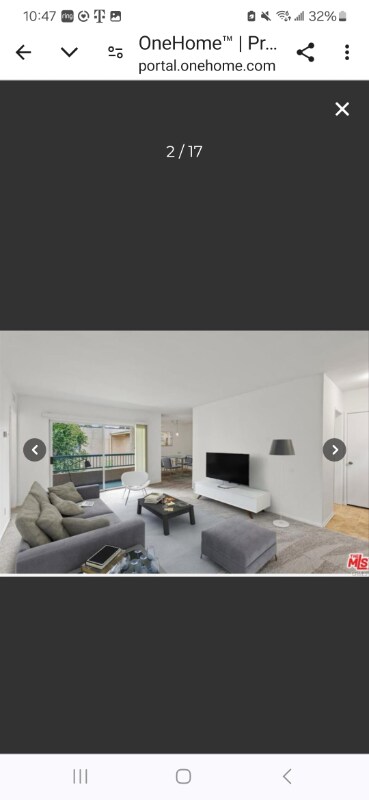 Foto del edificio - 18307 Burbank Blvd