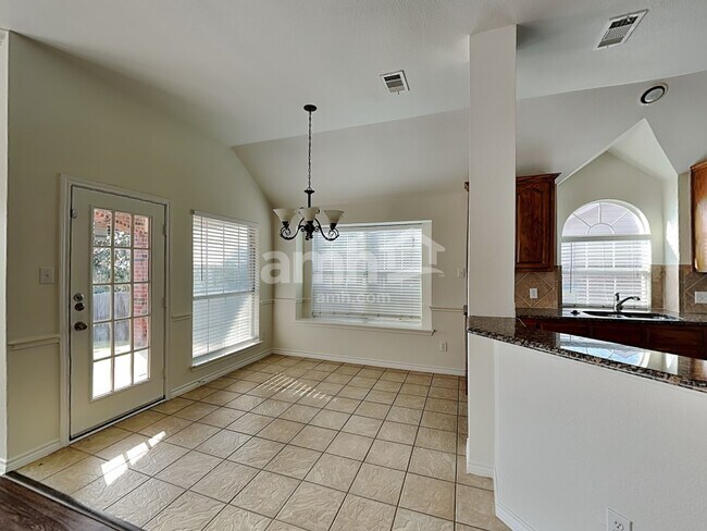 Building Photo - 311 Shire Ln