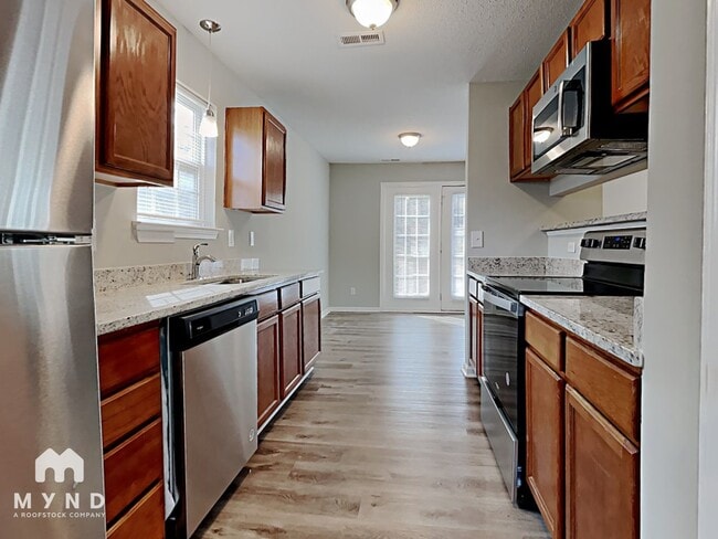 Building Photo - 10922 Olde English Dr