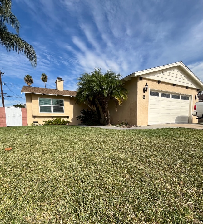 Photo - 15535 Saranac Dr House