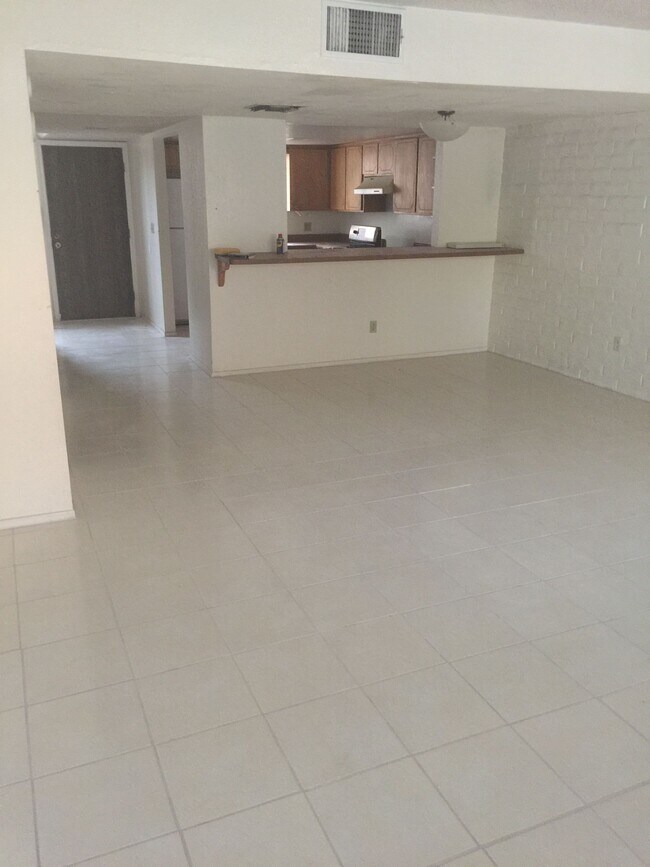 Foto del edificio - 793 W Mesa Verde Dr