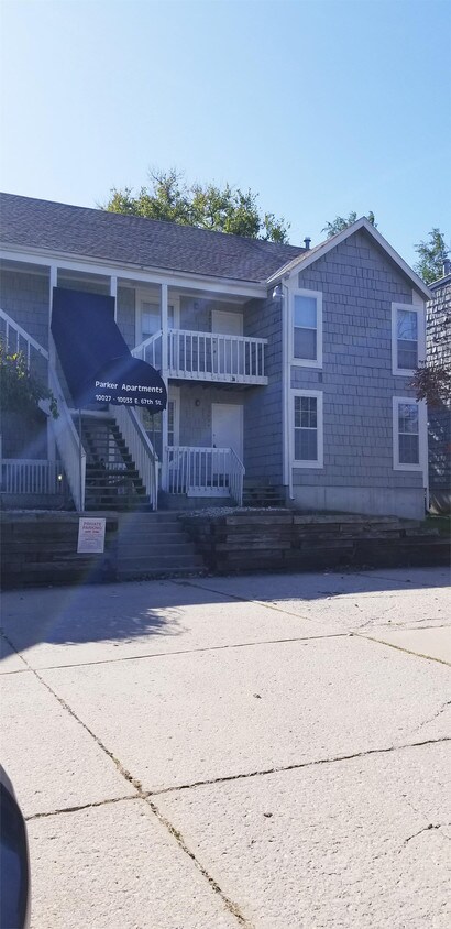 Foto principal - 10027 E 67th St