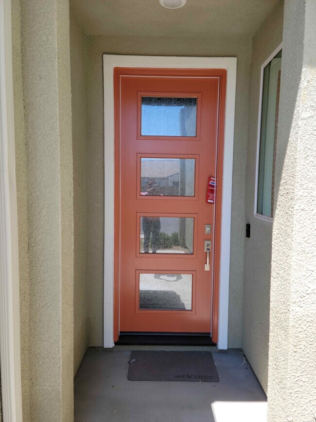 Building Photo - 3334 Junipero Ave