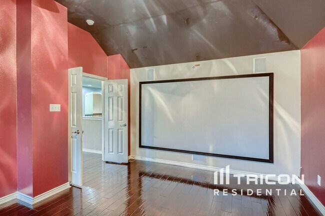 Foto del edificio - 2112 Pecan Ridge Dr