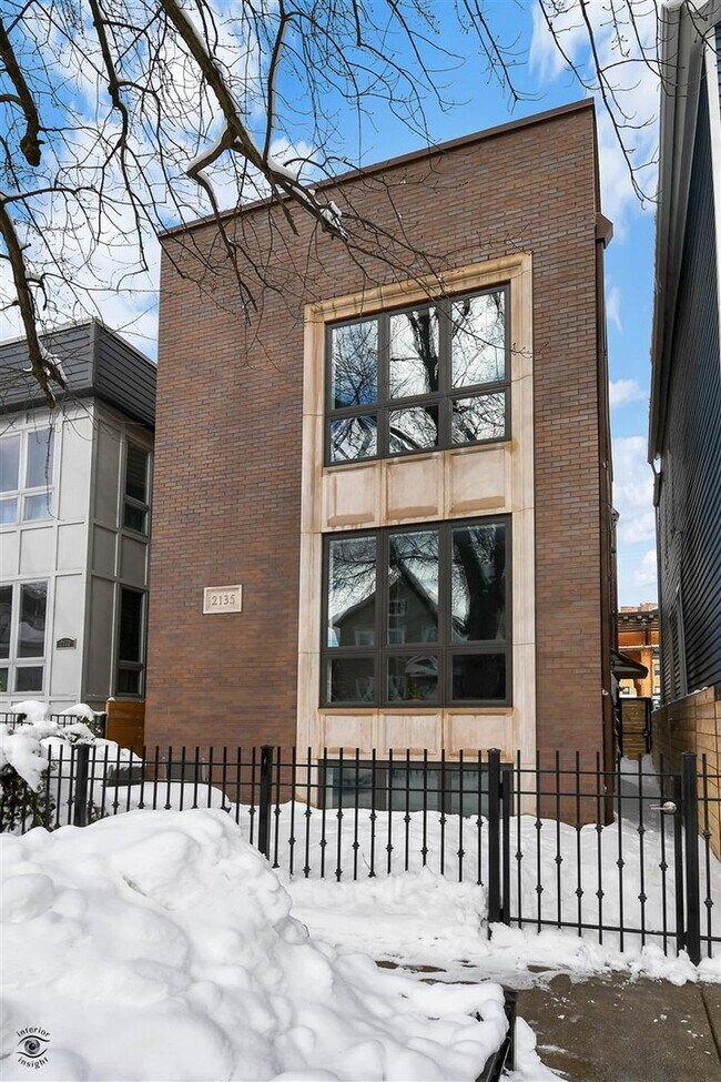 Building Photo - 2135 N Bingham St
