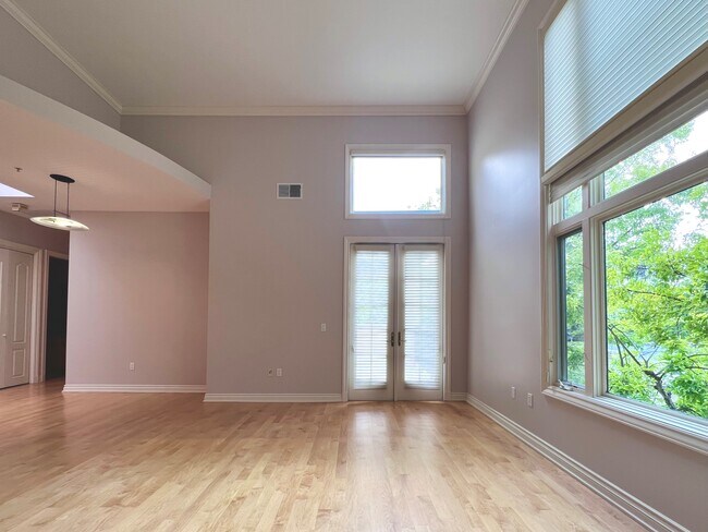 Foto del edificio - 850 Oak Grove Ave
