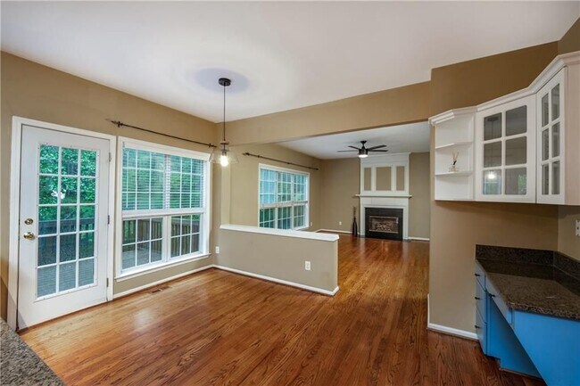 Foto del edificio - 3925 Barberry Ct