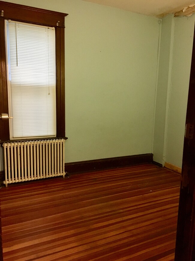 Bedroom 3 - 427 Hamilton St 2020-2021