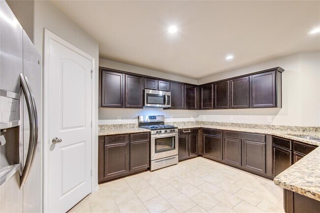 Building Photo - 23614 Eldarica Pine Ct