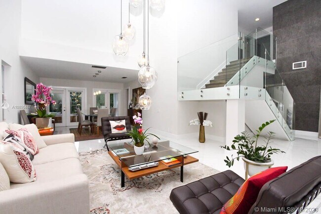 Building Photo - 9419 NW 54th Doral Circle Ln