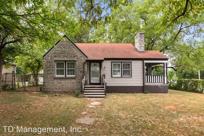 Building Photo - 2 br, 1 bath House - 900  W Sunshine Street