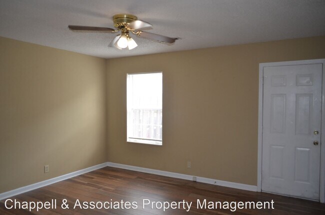 Building Photo - 2 br, 1.5 bath House - 3281 G Tower Dr