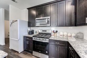 Building Photo - 338 Shady Cedar Hl Ln