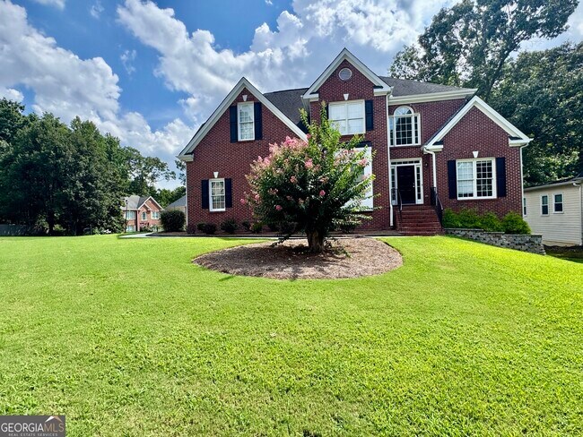 Building Photo - 1770 Highland Oaks Way NE