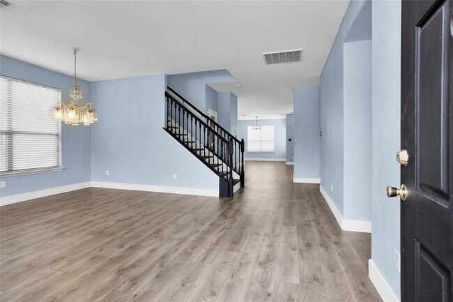 Building Photo - 3118 Legends Creek Dr