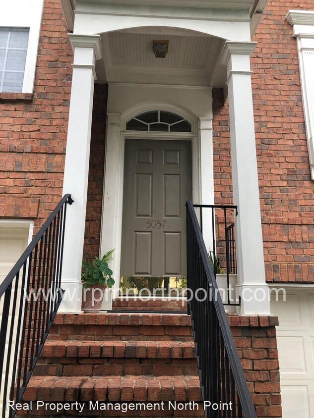 Primary Photo - 3 br, 2.5 bath House - 5057 Foxfield Lane SE