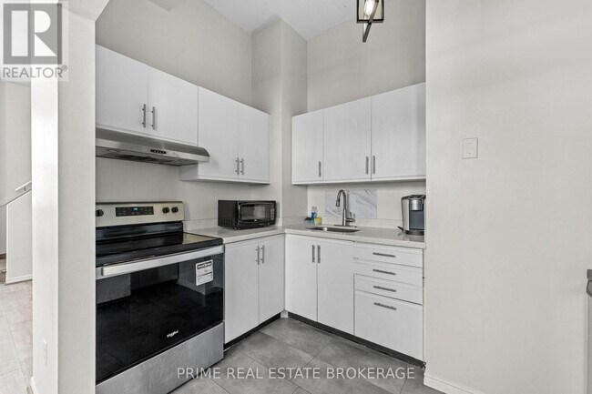 Photo du bâtiment - 366 Richmond St