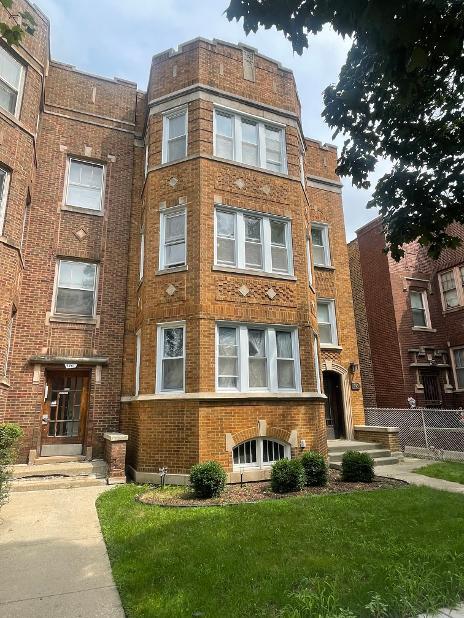 Building Photo - 7743 S East End Ave