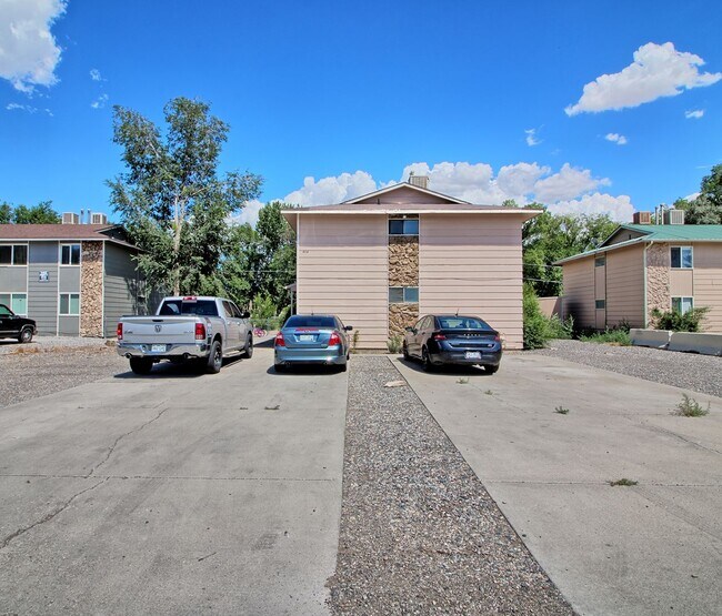 Building Photo - 464-32 1/8 32 1/8 Rd