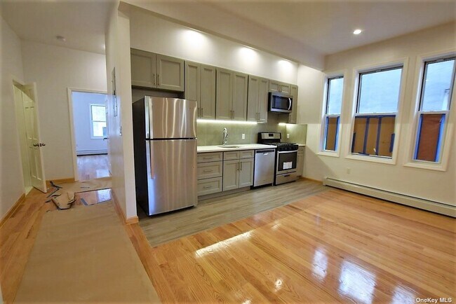 Foto del edificio - 25-64-64 34th St