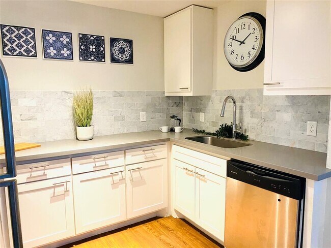 Foto del edificio - 2043 Sul Ross St