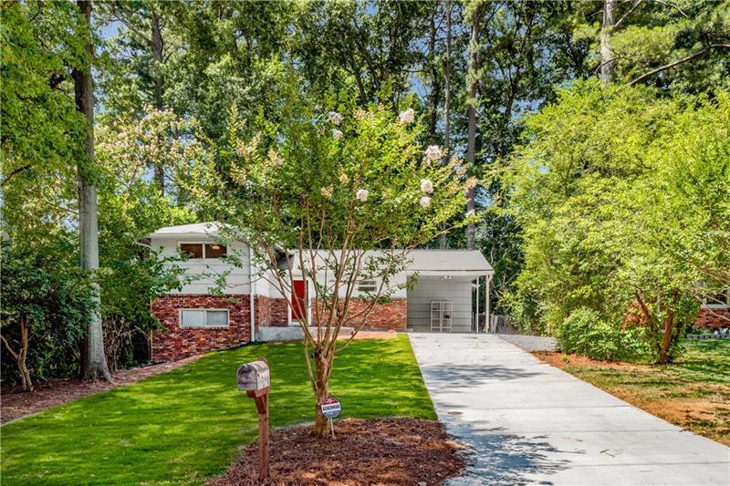 Primary Photo - 2563 Beverly Hills Dr
