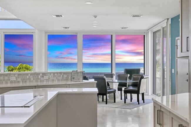 Building Photo - 5801 Gulf of Mexico Dr