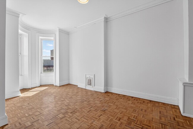 Foto del edificio - 701 Bergen Ave