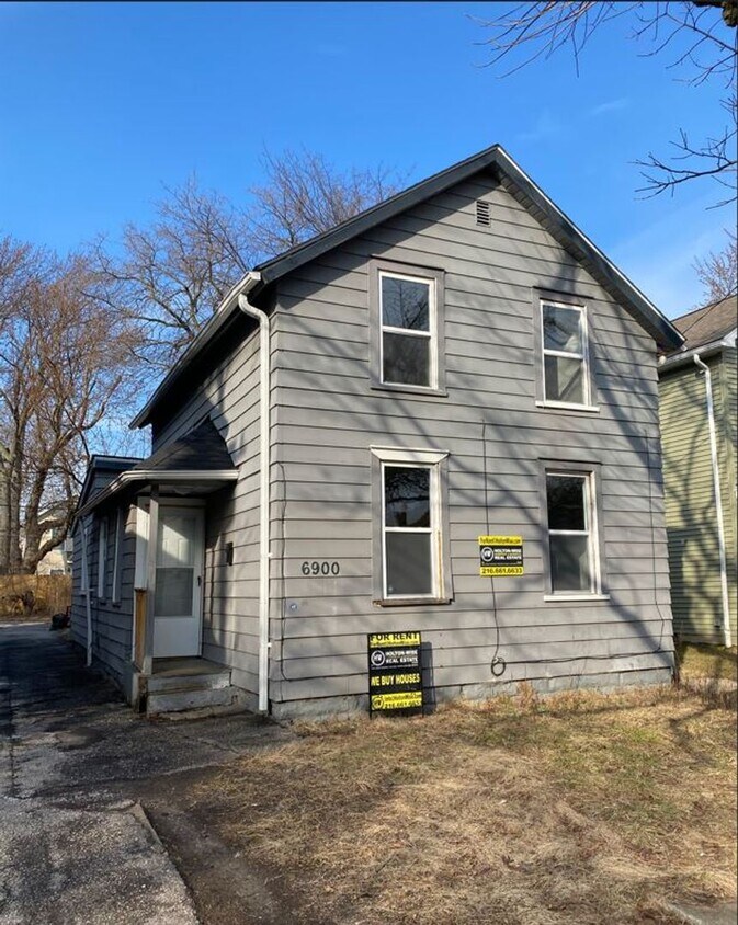 Primary Photo - 6900 Lawn Ave