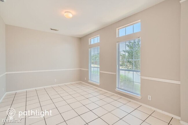 Foto del edificio - 4 br, 3.5 bath House - 515 Sedberry Ct UNIT