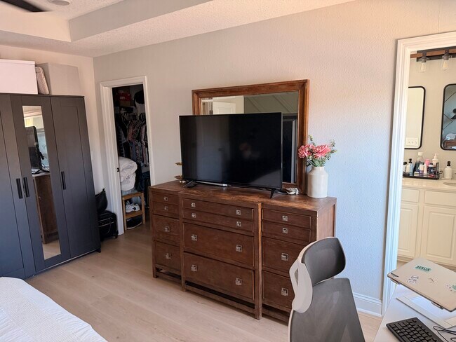 Foto del edificio - 13984 Sterely Ct N