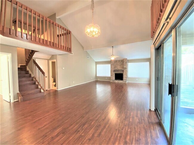 Foto del edificio - 12826 Ashford Creek Dr
